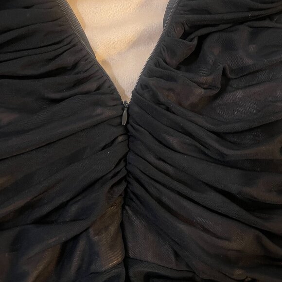 Fashion Nova Black Ruched Mesh Bodysuit NWOT Size L - Picture 5 of 8